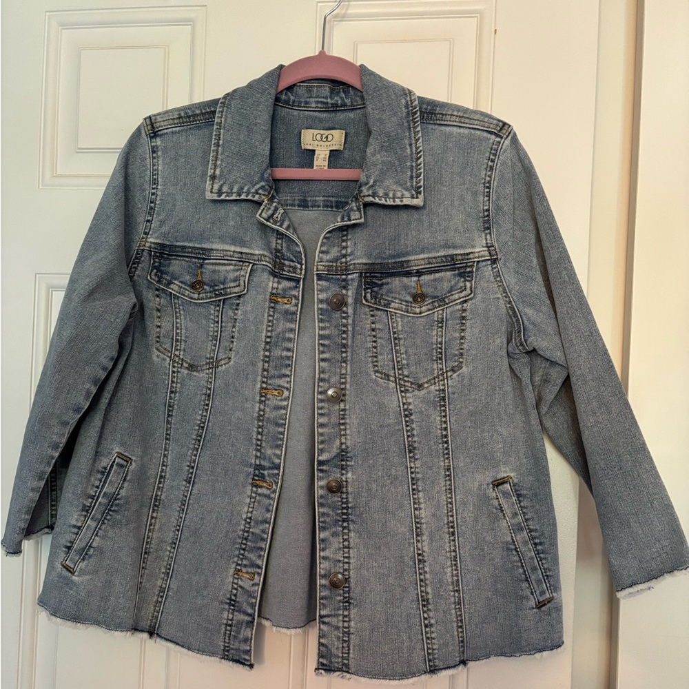 NWOT LOGO by Lori Goldstein Women's Denim Jacket - Medium Wash Size 10